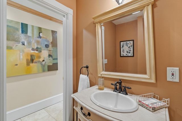 10 Peartree Drive, Westwood, MA 02090