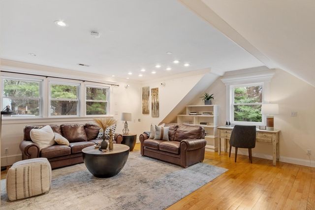 10 Peartree Drive, Westwood, MA 02090