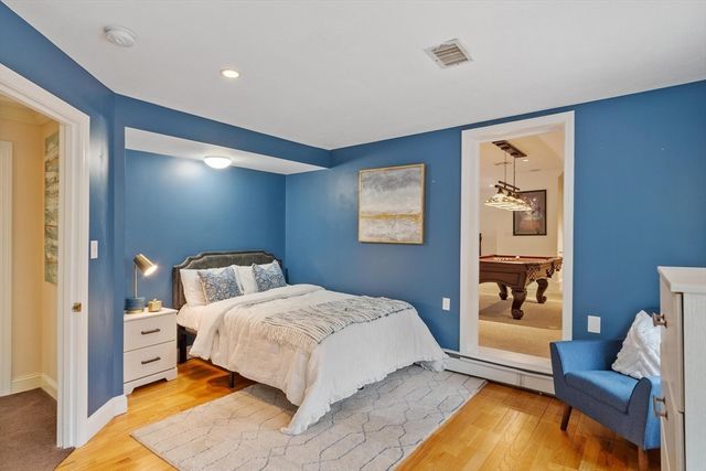 10 Peartree Drive, Westwood, MA 02090