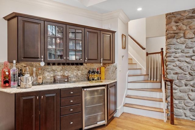 10 Peartree Drive, Westwood, MA 02090