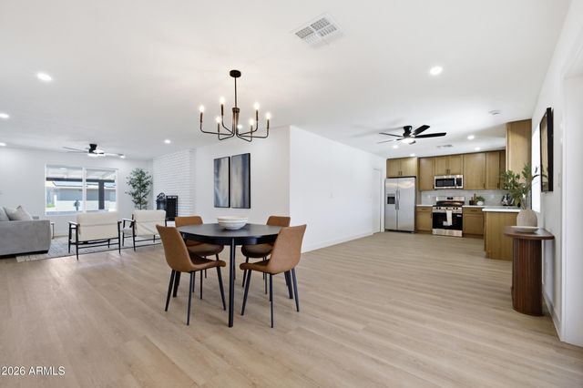 11834 N 49TH Avenue, Glendale, AZ 85304