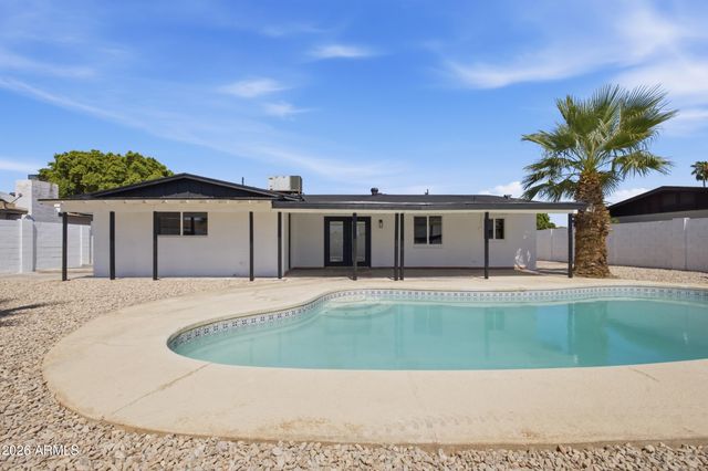 11834 N 49TH Avenue, Glendale, AZ 85304