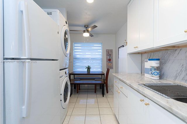 1421 NW 19th Ter 102, Delray Beach, FL 33445