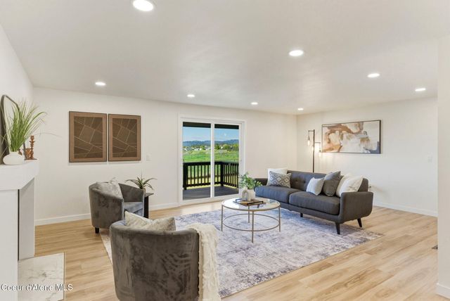 5605 N PINEGROVE DR, Coeur D'alene, ID 83814