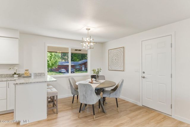 5605 N PINEGROVE DR, Coeur D'alene, ID 83814