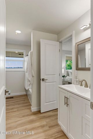 5605 N PINEGROVE DR, Coeur D'alene, ID 83814