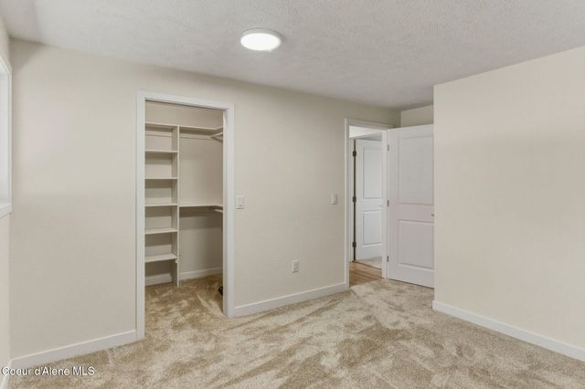 5605 N PINEGROVE DR, Coeur D'alene, ID 83814