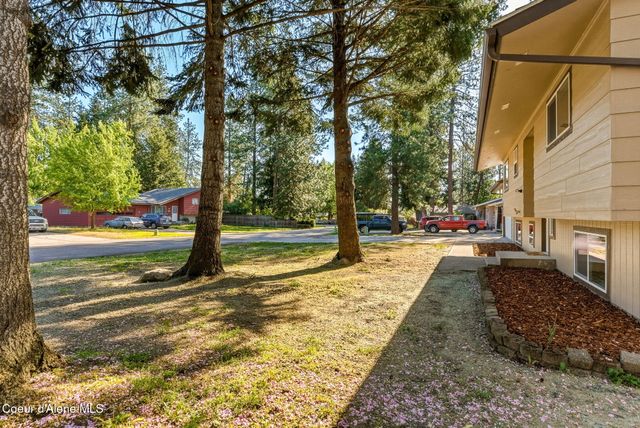 5605 N PINEGROVE DR, Coeur D'alene, ID 83814