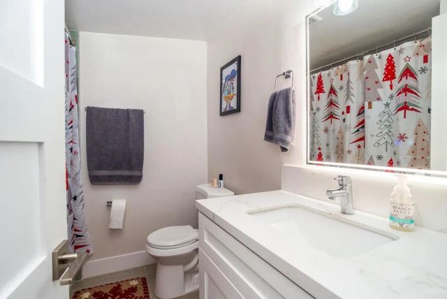 4776 Del Monte Avenue, San Diego, CA 92107