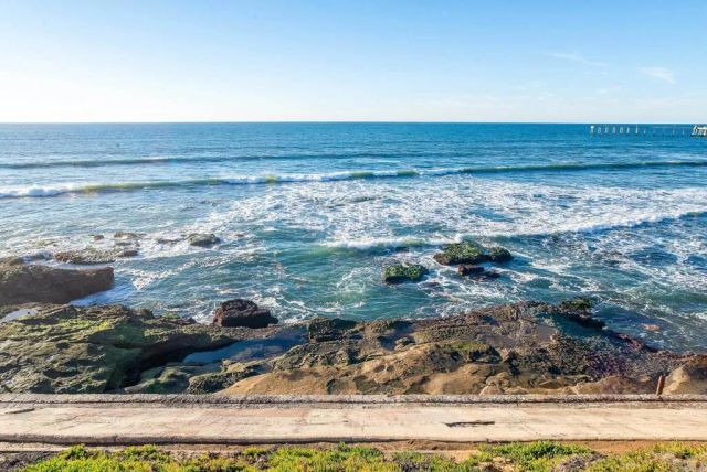 4776 Del Monte Avenue, San Diego, CA 92107