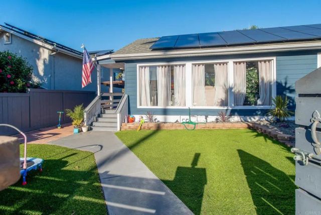 4776 Del Monte Avenue, San Diego, CA 92107