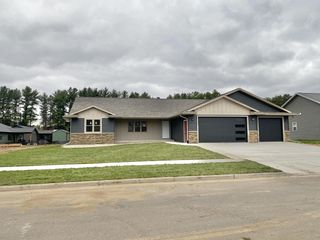 3430 McWain DRIVE, Holmen, WI 54636