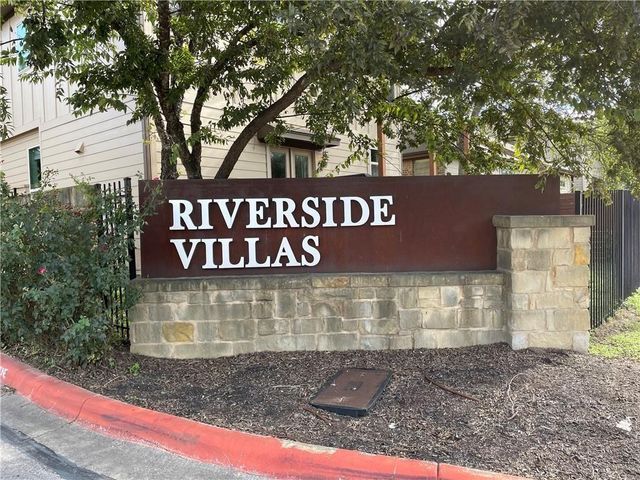 2001 Faro DR 9, Austin, TX 78741