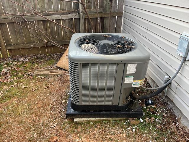 678 Arbour Way, Suwanee, GA 30024