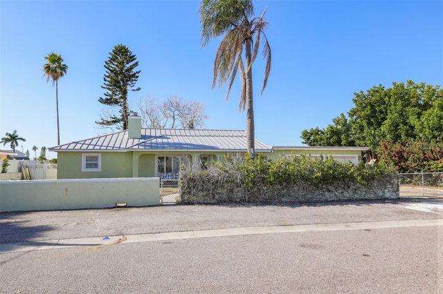 600 NORMANDY ROAD, Madeira Beach, FL 33708