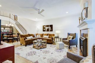 2409 Bering Drive 12, Houston, TX 77057