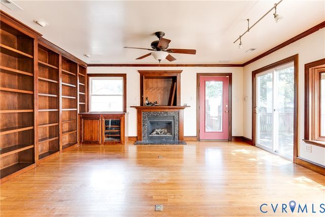 1531 Robindale Rd, Chesterfield, VA 23235