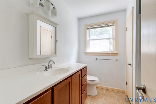 1531 Robindale Rd, Chesterfield, VA 23235