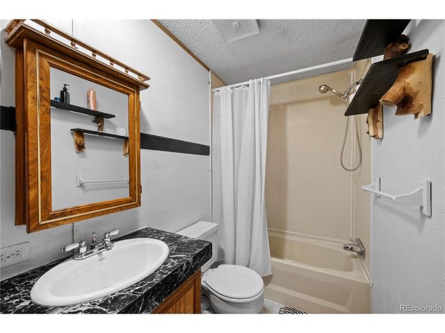 627 Harmon Dr, Cotopaxi, CO 81223