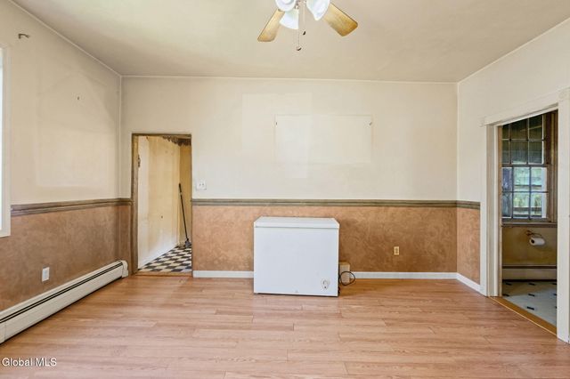 13 Sand Street, Albany, NY 12209