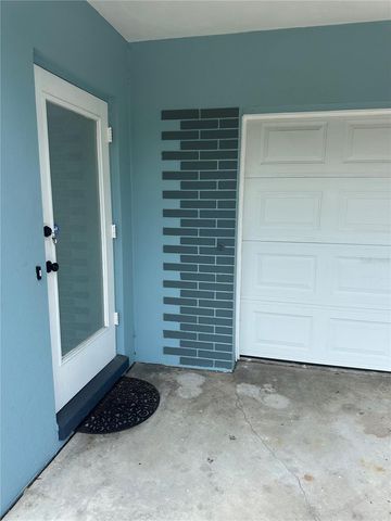 442 LYNDHURST STREET, Dunedin, FL 34698