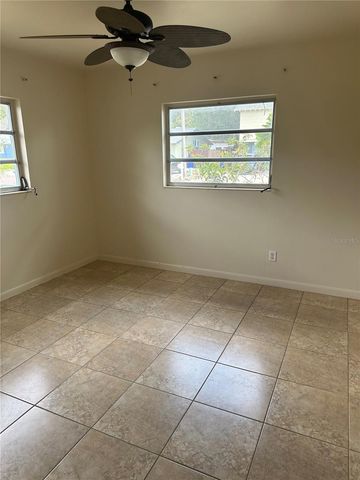 442 LYNDHURST STREET, Dunedin, FL 34698