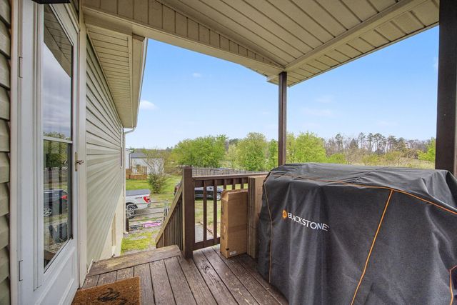 242 Thorne Circle SE, Cleveland, TN 37323