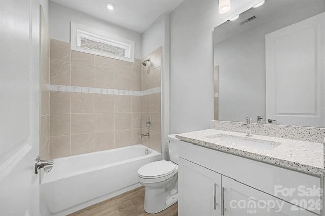 1095 Wylie Falls Lane 127, York, SC 29745