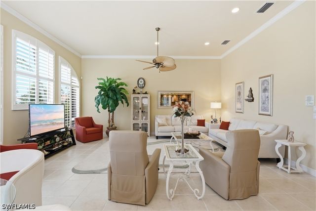 11811 Longshore WAY E, Naples, FL 34119