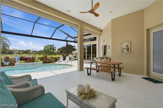 11811 Longshore WAY E, Naples, FL 34119