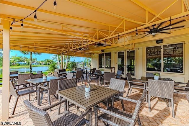 11811 Longshore WAY E, Naples, FL 34119