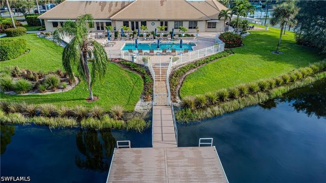 11811 Longshore WAY E, Naples, FL 34119