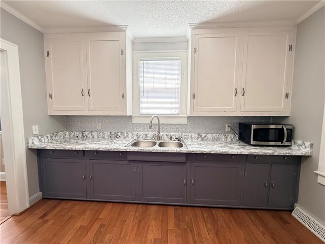 205 E South 5th Street, Seneca, SC 29678