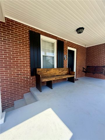205 E South 5th Street, Seneca, SC 29678