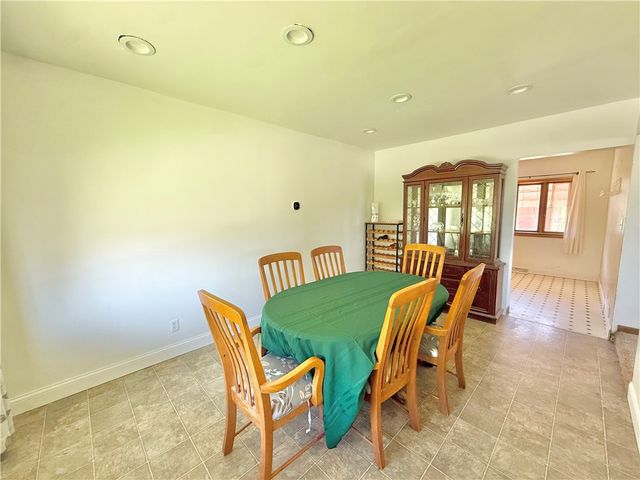 320 N Cascade St, New Castle, PA 16101