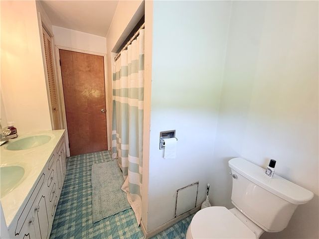 320 N Cascade St, New Castle, PA 16101