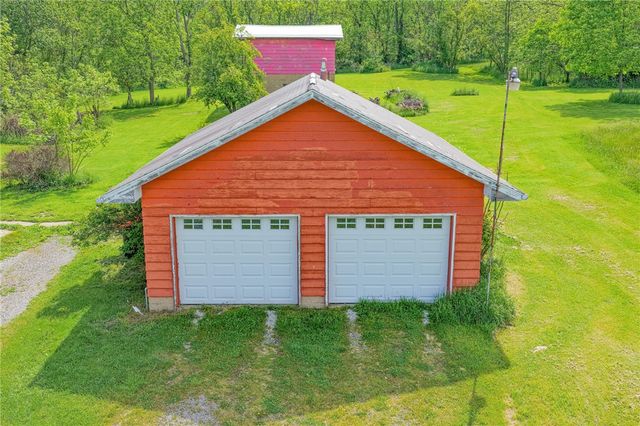 320 N Cascade St, New Castle, PA 16101