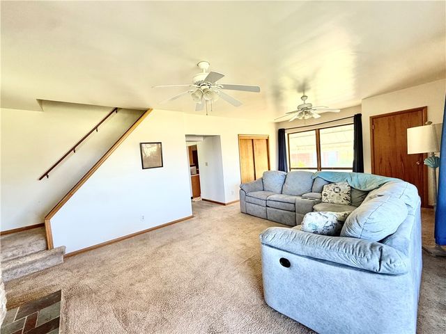 320 N Cascade St, New Castle, PA 16101