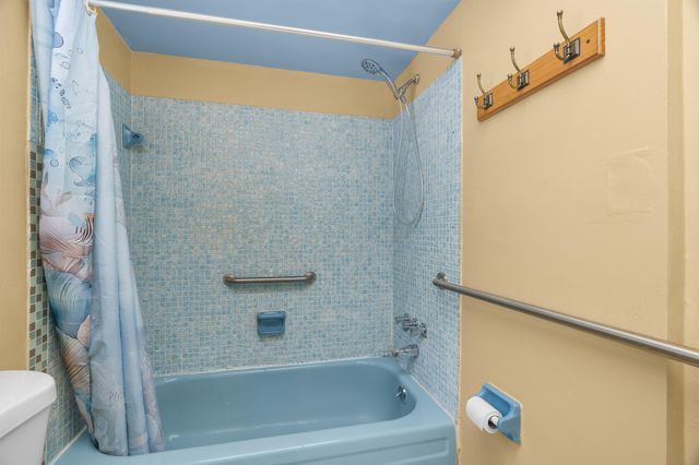 2525 W GOLF Boulevard 119, Pompano Beach, FL 33064