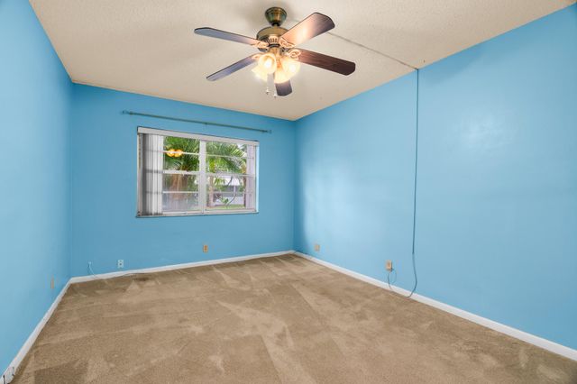 2525 W GOLF Boulevard 119, Pompano Beach, FL 33064