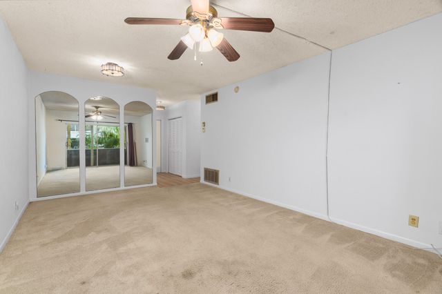 2525 W GOLF Boulevard 119, Pompano Beach, FL 33064