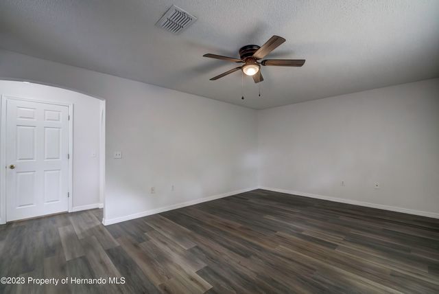 6322 Grapewood Road, Spring Hill, FL 34609