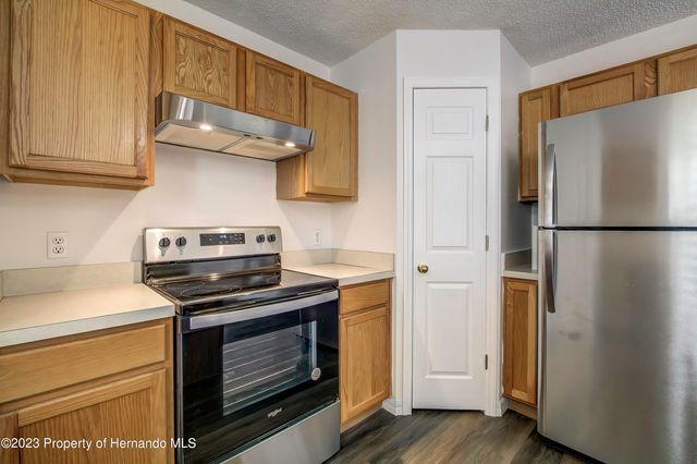 6322 Grapewood Road, Spring Hill, FL 34609