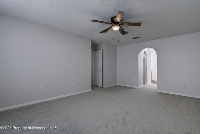 6322 Grapewood Road, Spring Hill, FL 34609