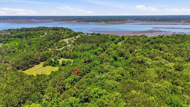 5755 Nutall Road, Wadmalaw Island, SC 29487