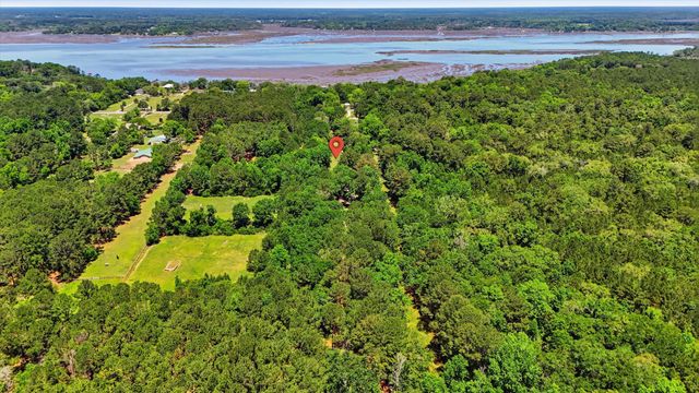 5755 Nutall Road, Wadmalaw Island, SC 29487