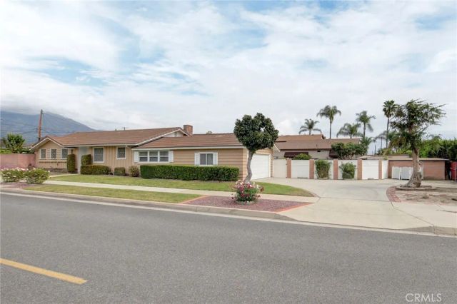 910 S 5th, Arcadia, CA 91006