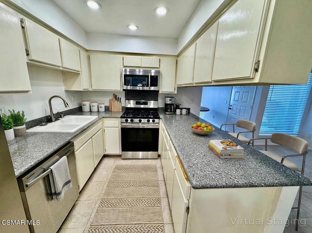 15266 Campus Park Drive C, Moorpark, CA 93021