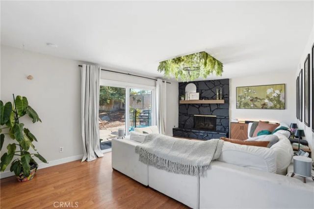 275 Meadowbrook Drive, Santa Maria, CA 93455