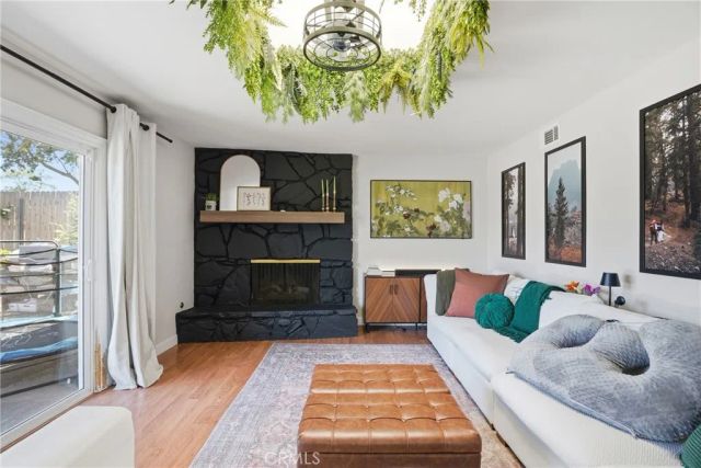 275 Meadowbrook Drive, Santa Maria, CA 93455